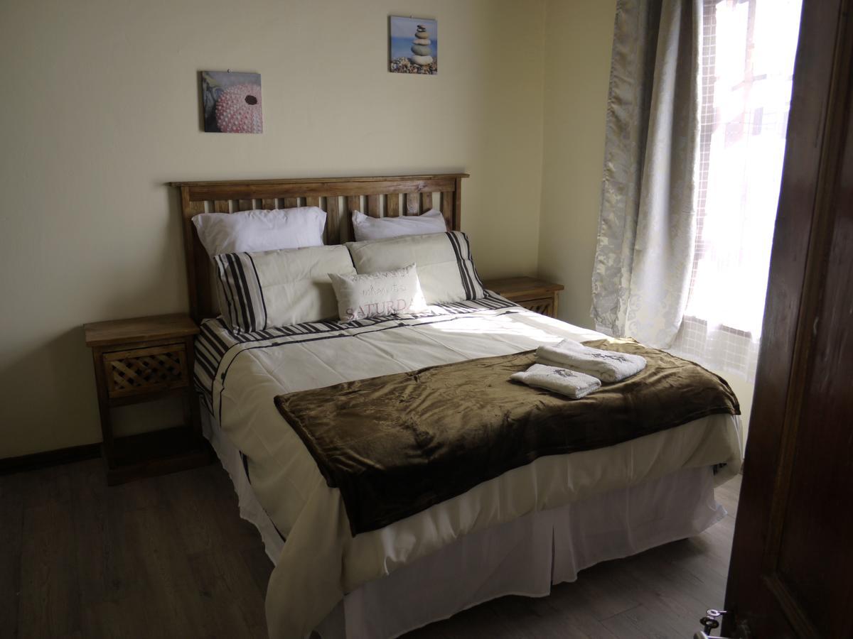 White House Lodge On Main โบฟอร์ตเวสต์ ภายนอก รูปภาพ